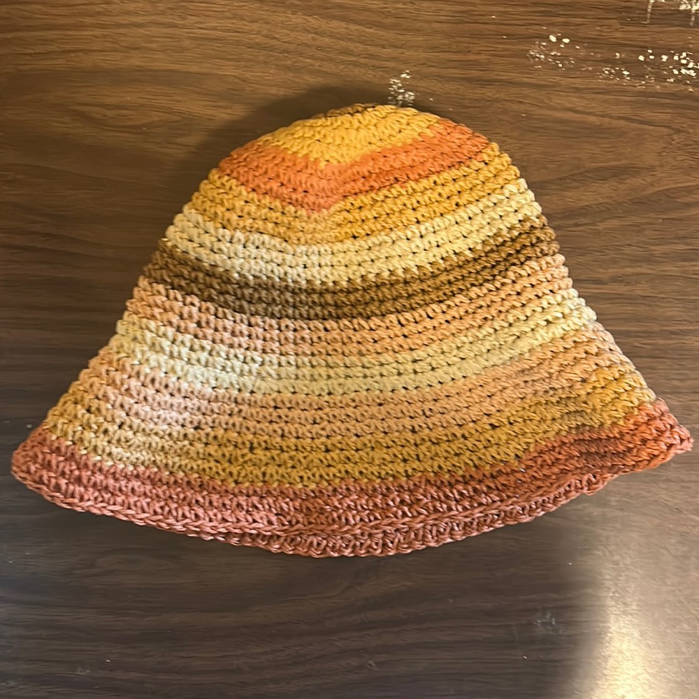 Bucket Hat